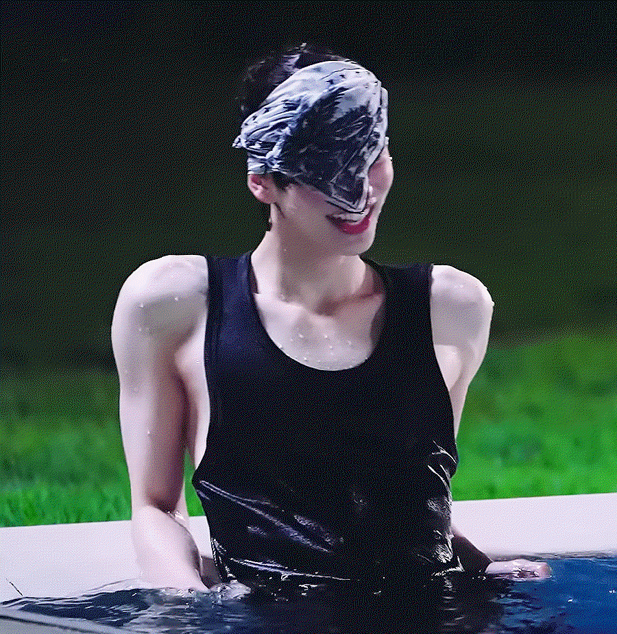 ZbskgK.gif