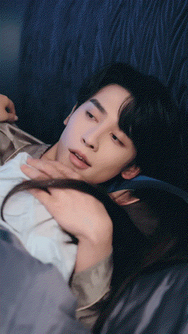 ZlPFrJ.gif