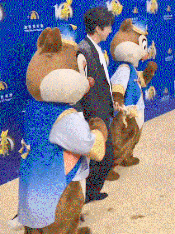 ZldDlE.gif