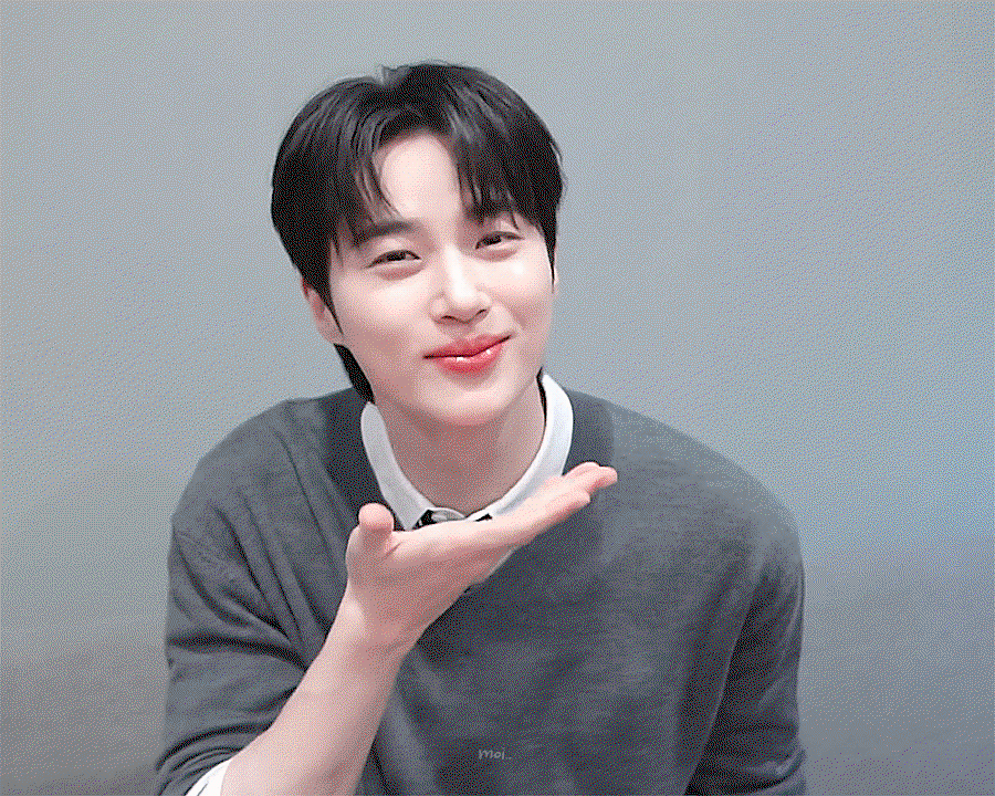ZphdKH.gif