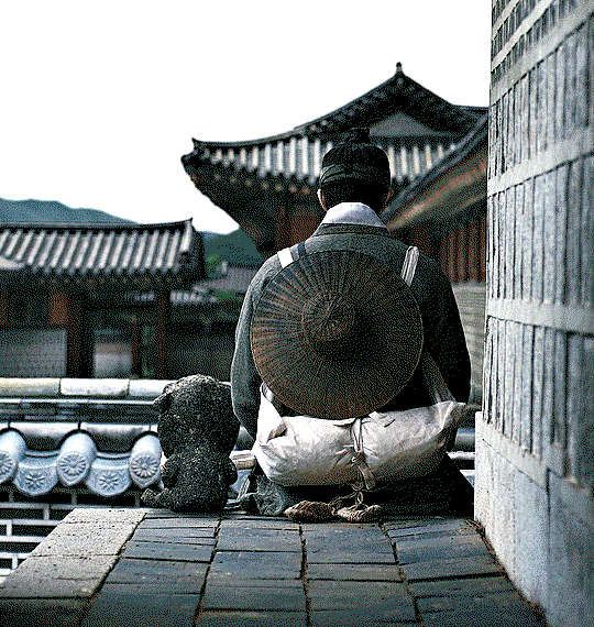ZuvubV.gif
