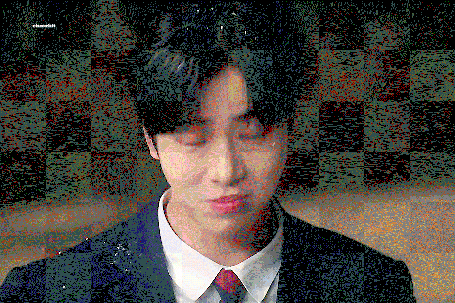 aDcMjd.gif