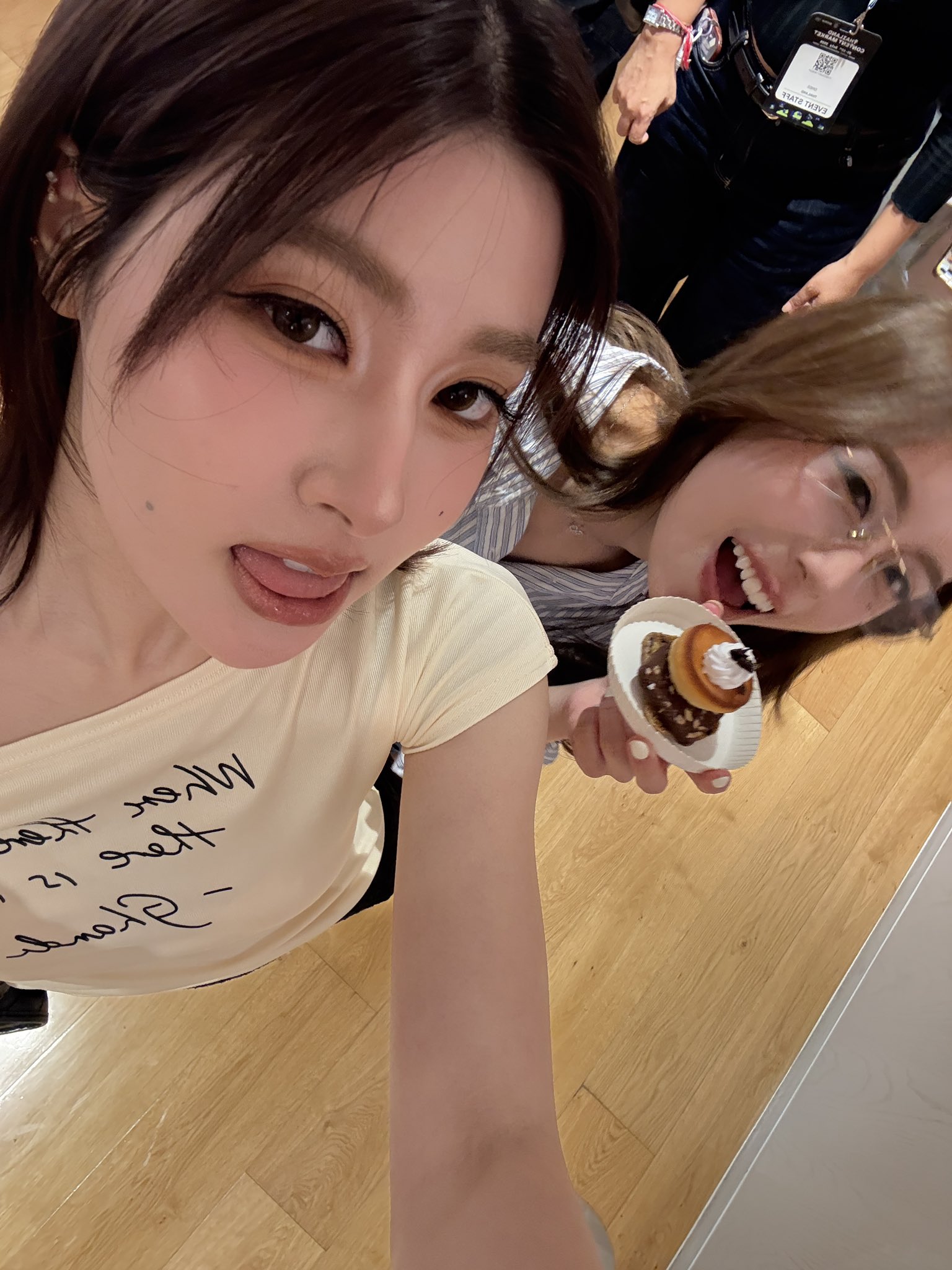 aEUQyo