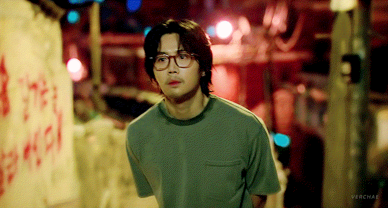 aFNiWo.gif