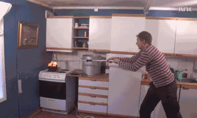 aJyRzn.gif