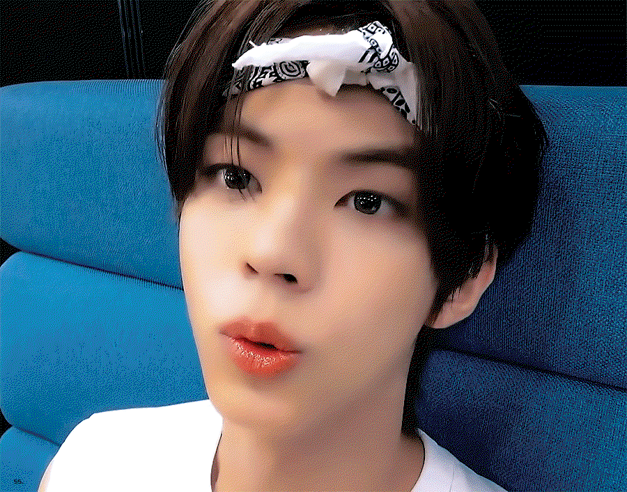 aMxhIg.gif