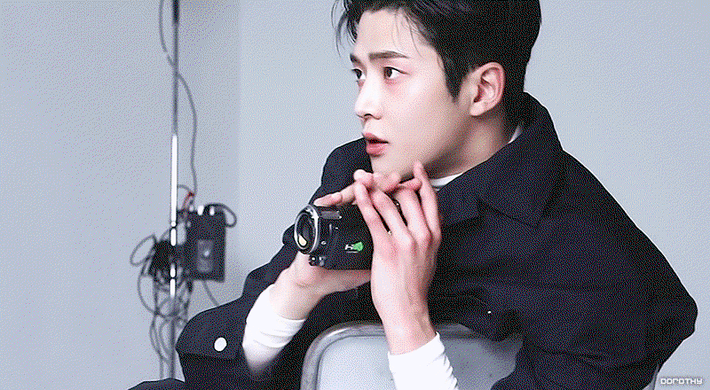 aOJdMh.gif