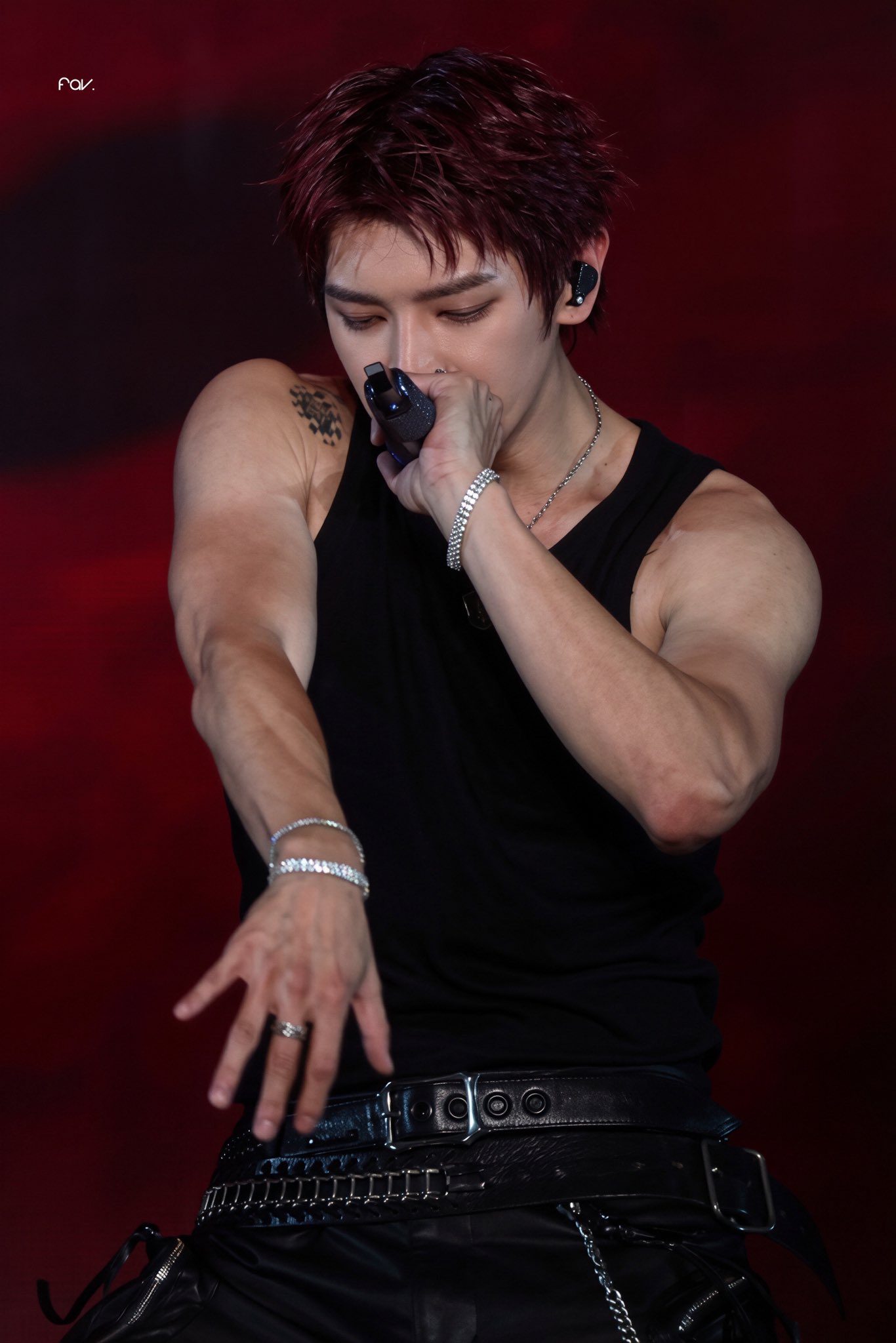 aWXFMb
