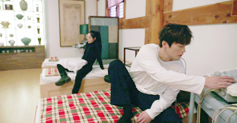 aaubWh.gif