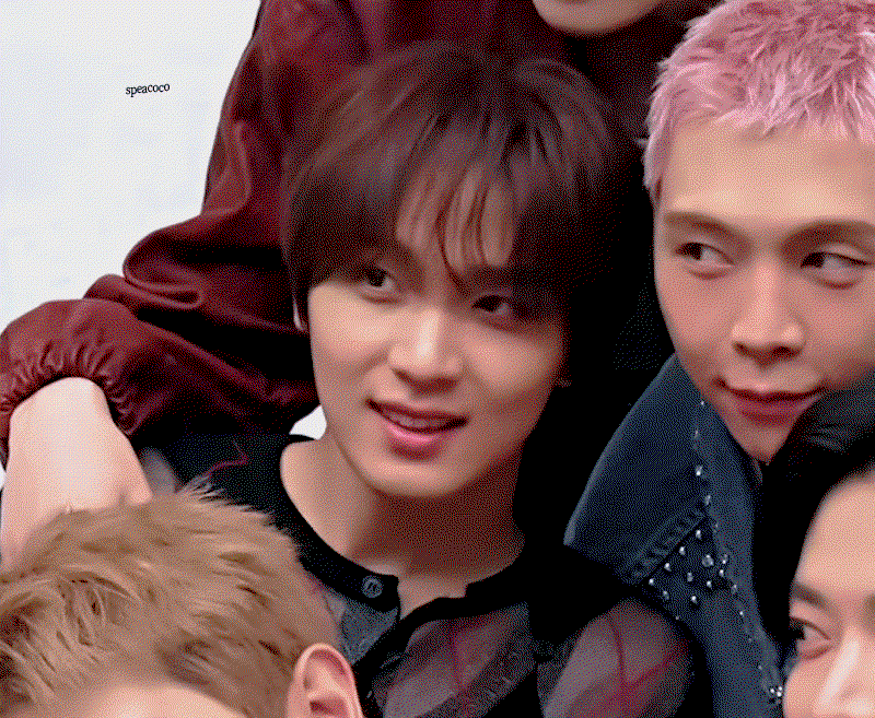 ahdsJh.gif