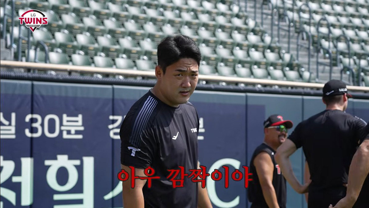anuSyD