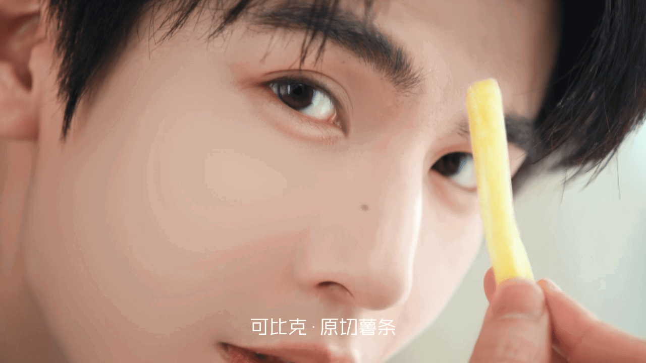aoFYNO.gif