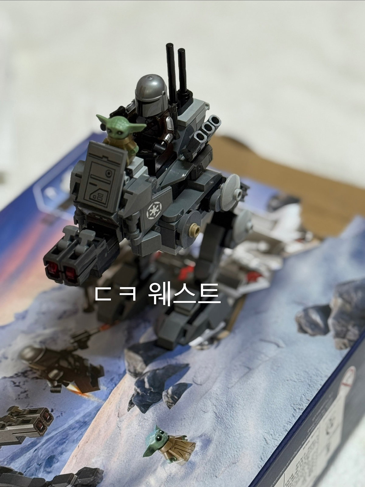 aomEpK