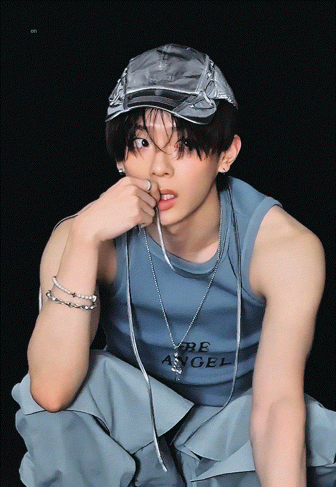 atoyYx.gif