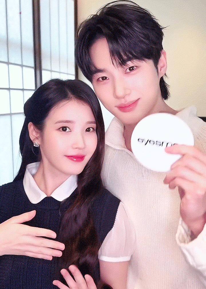 awinyH.gif