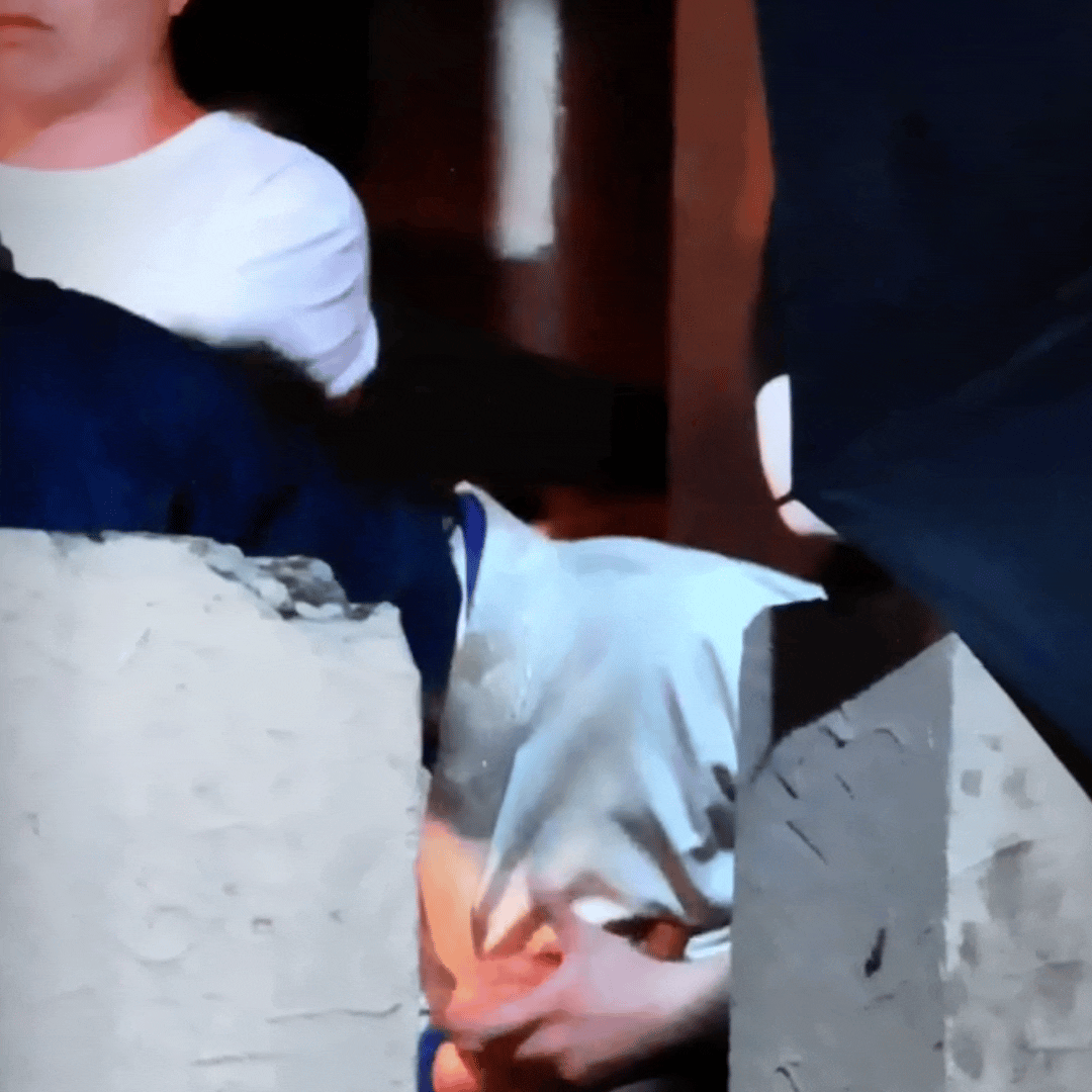 axhBdC.gif