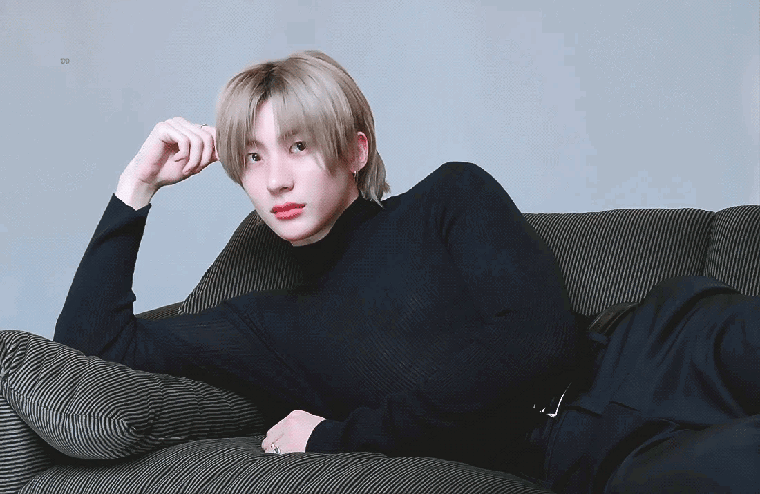 ayCWxP.gif