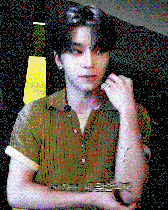 bDIQWa.gif