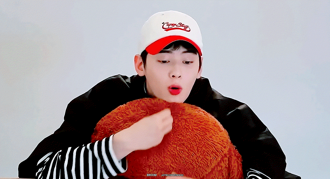 bJbbuL.gif