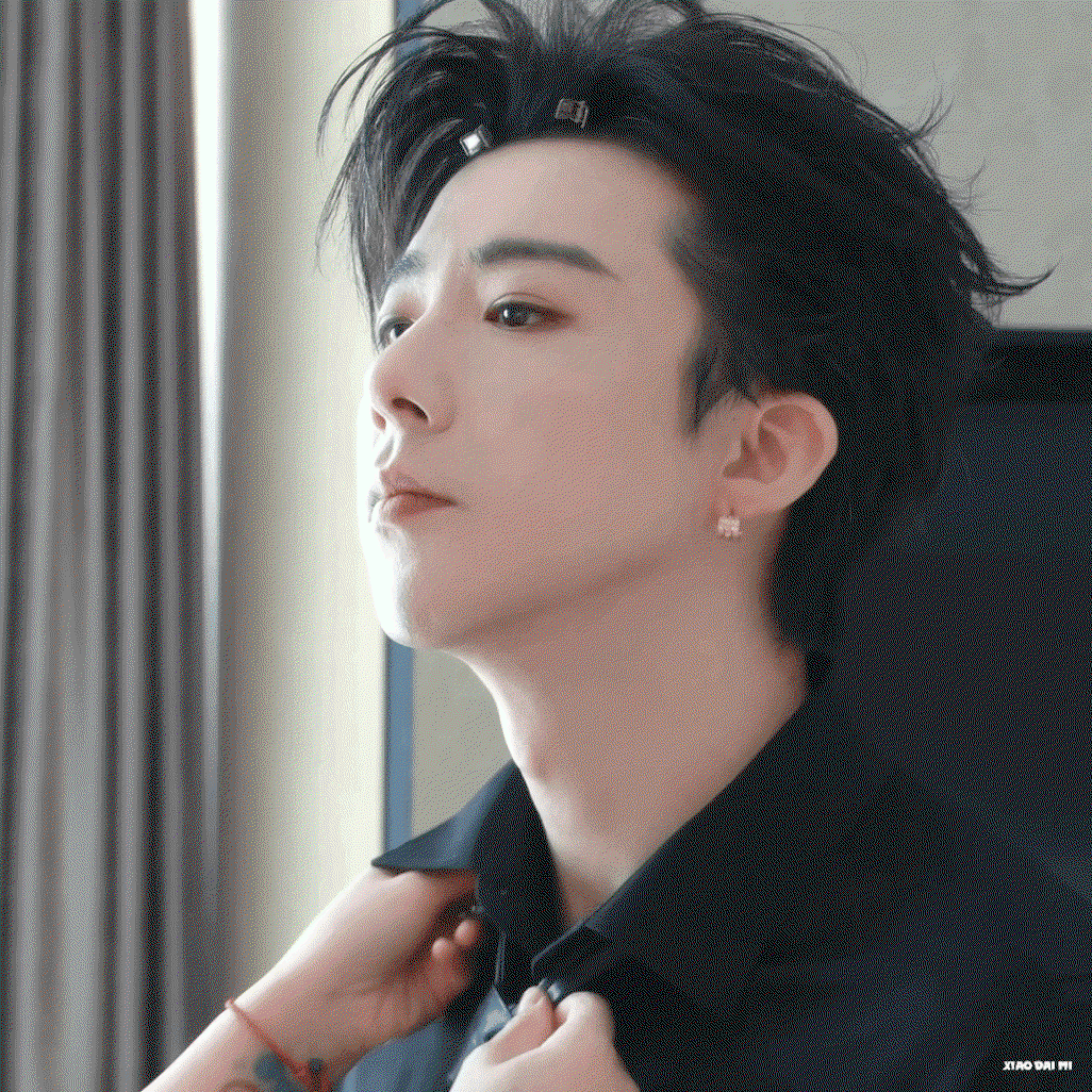 bKHAWW.gif
