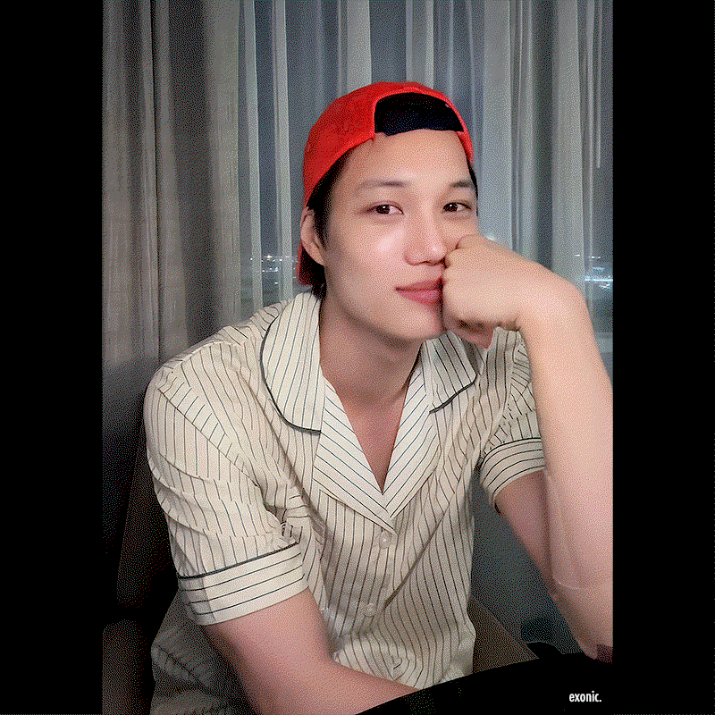 bREzaG.gif