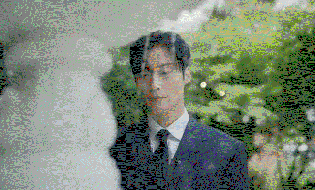 bSWKQM.gif
