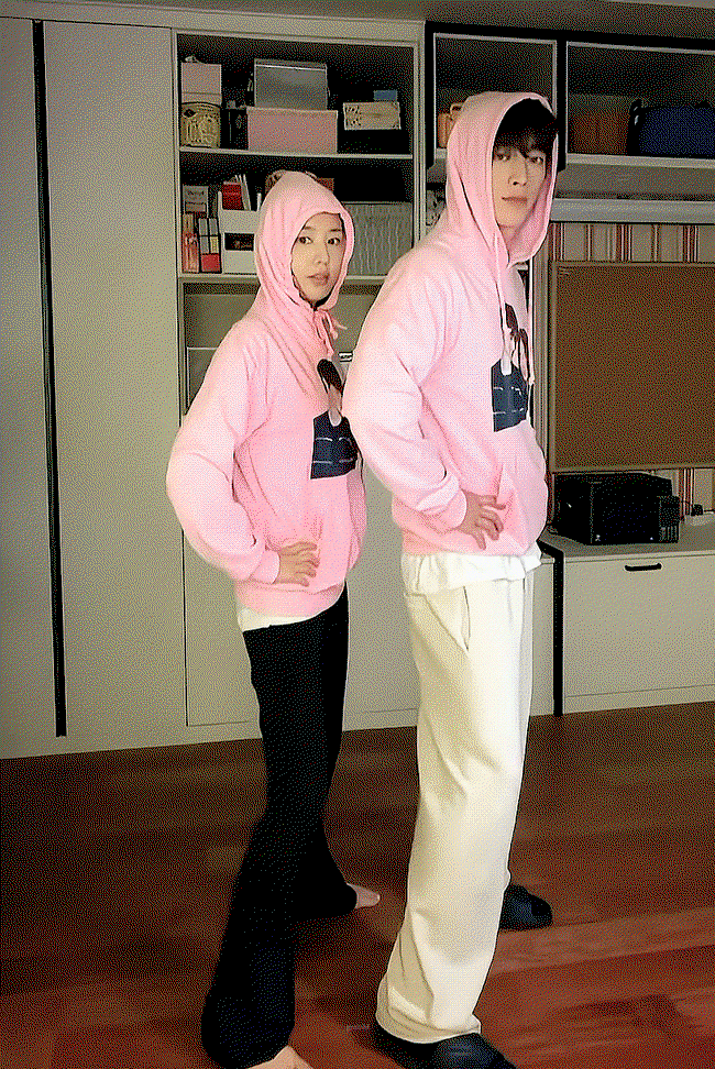 bTcgHk.gif