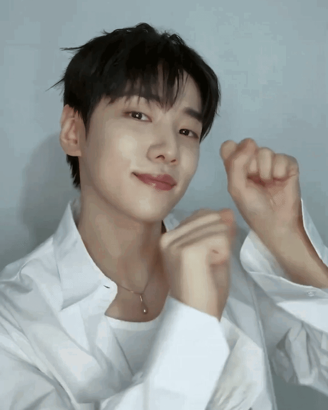 bWuVDl.gif