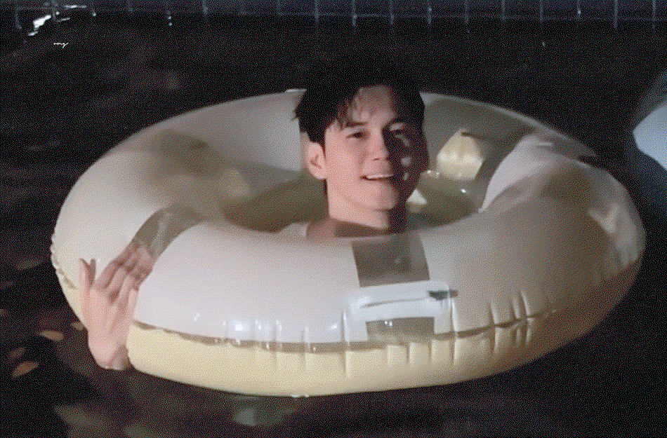 bdHawu.gif