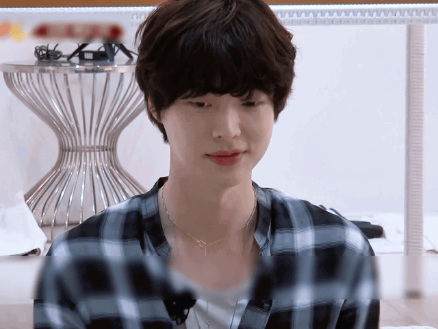 bdYBaD.gif