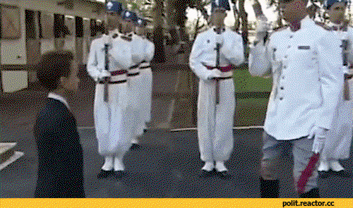 bdukBp.gif