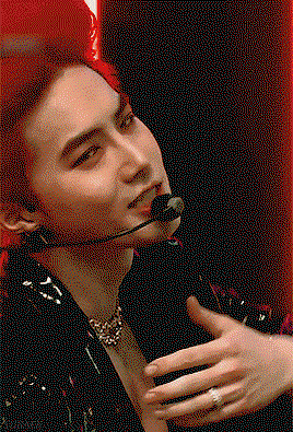 blwxpC.gif
