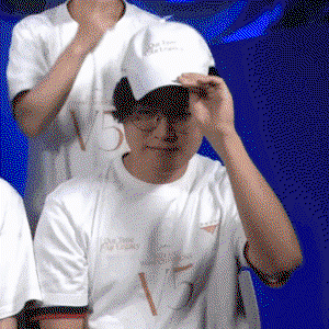 bmzihh.gif