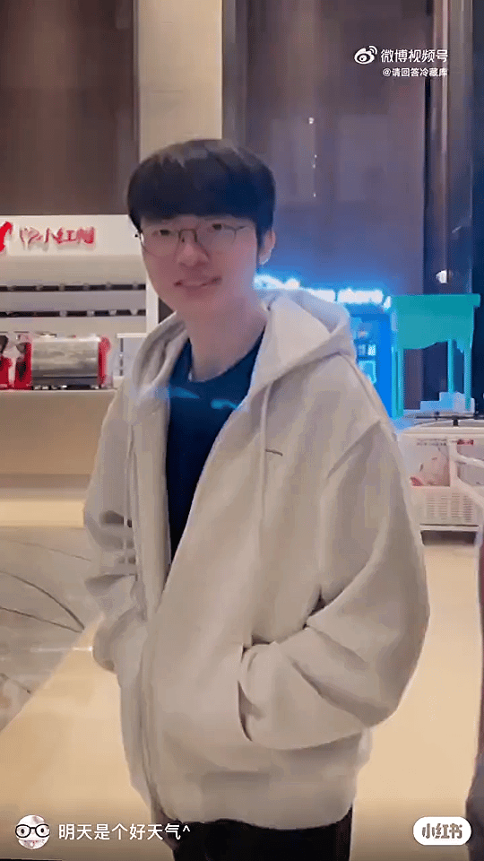 bpkHDc.gif