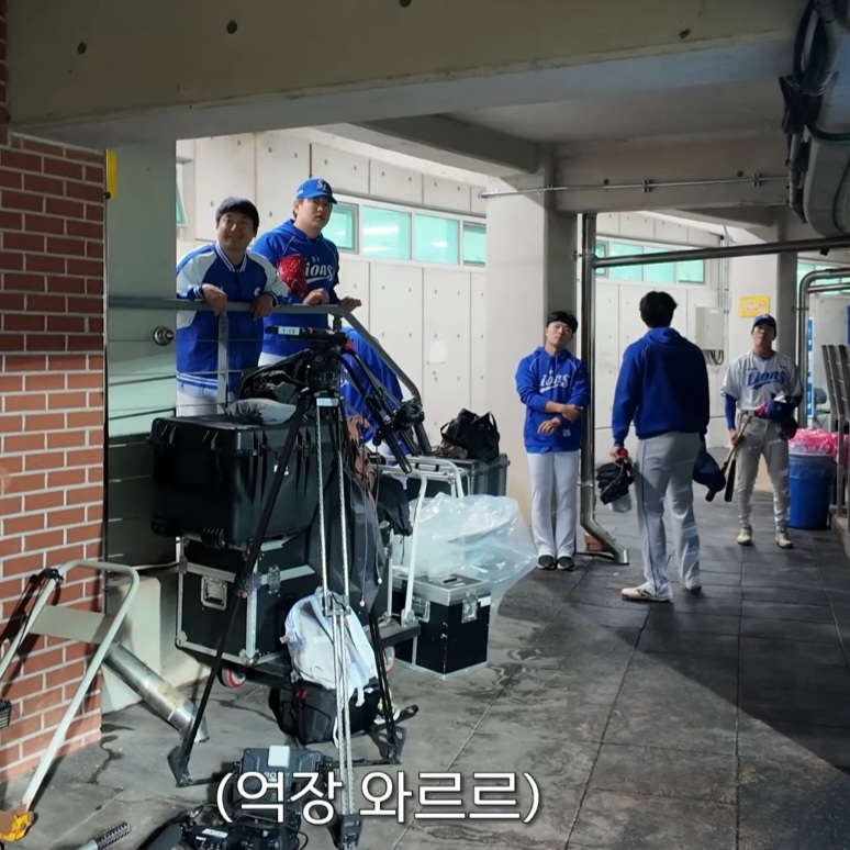 btPjYu
