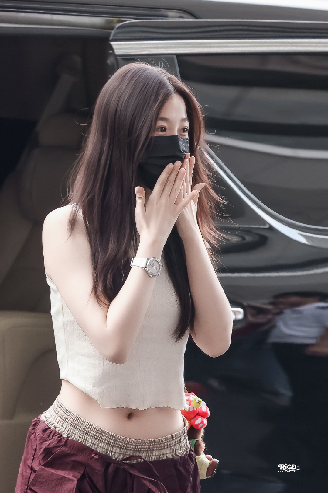 byYnJY