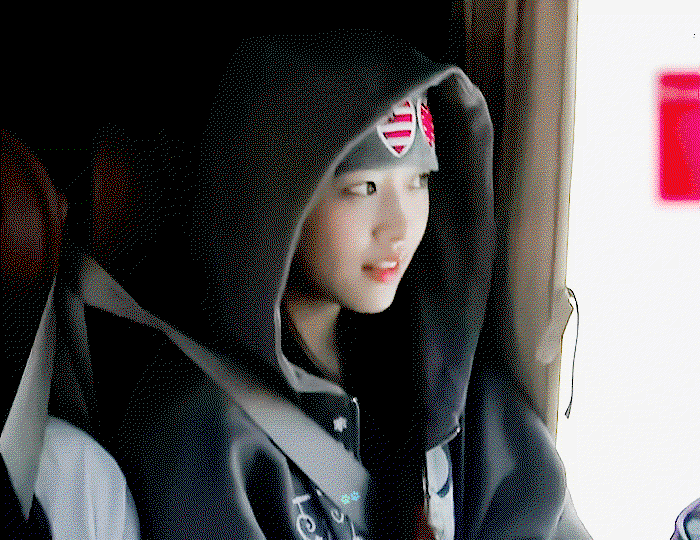 byjYrE.gif