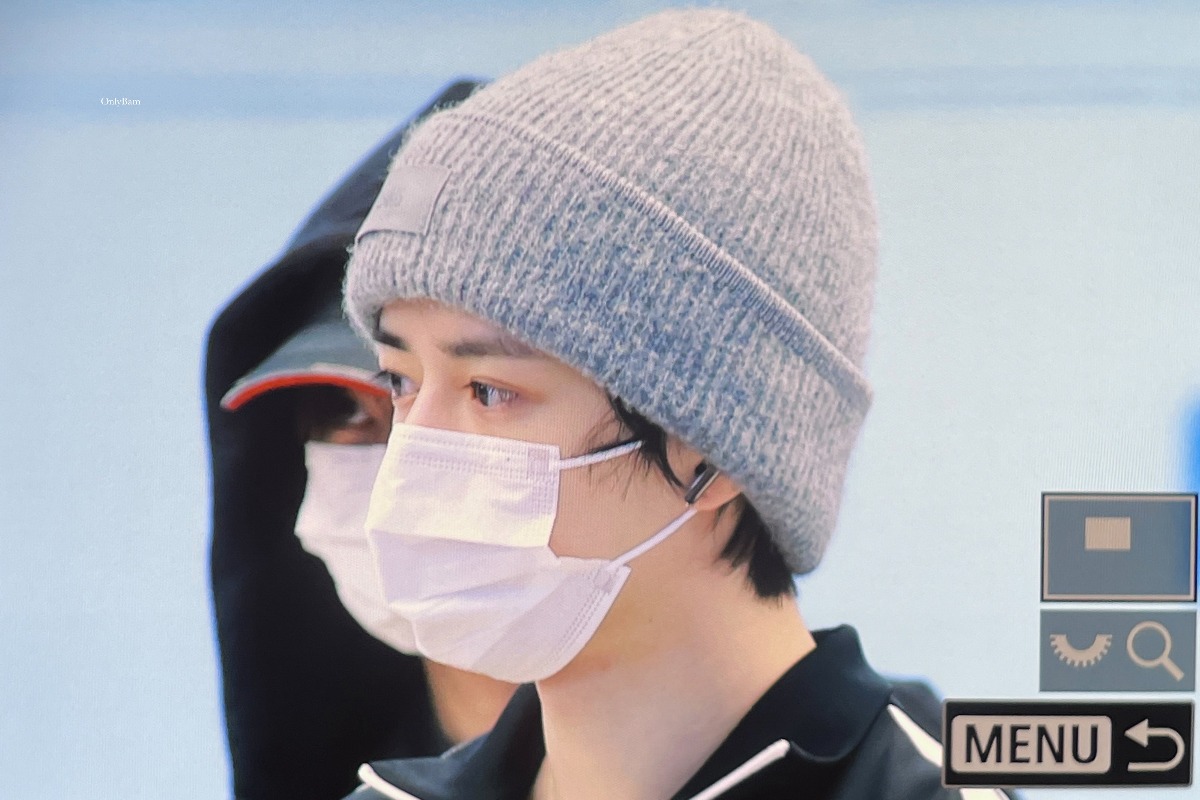 비니 범규 이쁘다 🩶