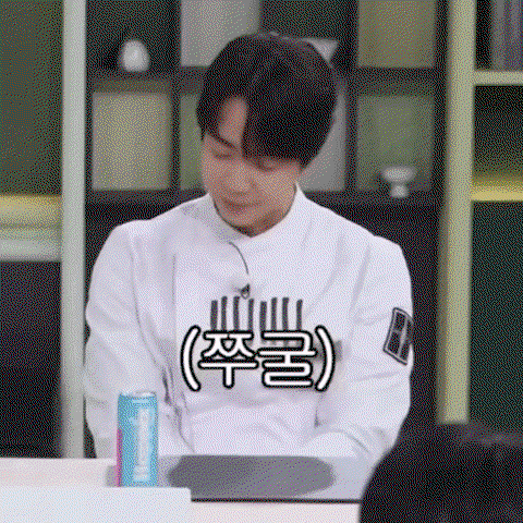 cOvAMy.gif
