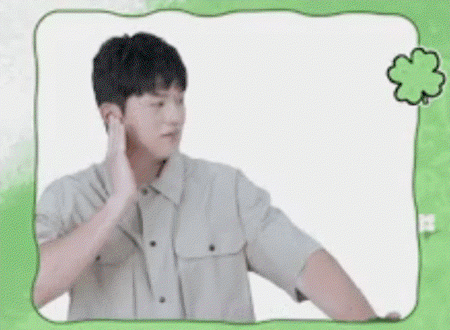cQbUyb.gif