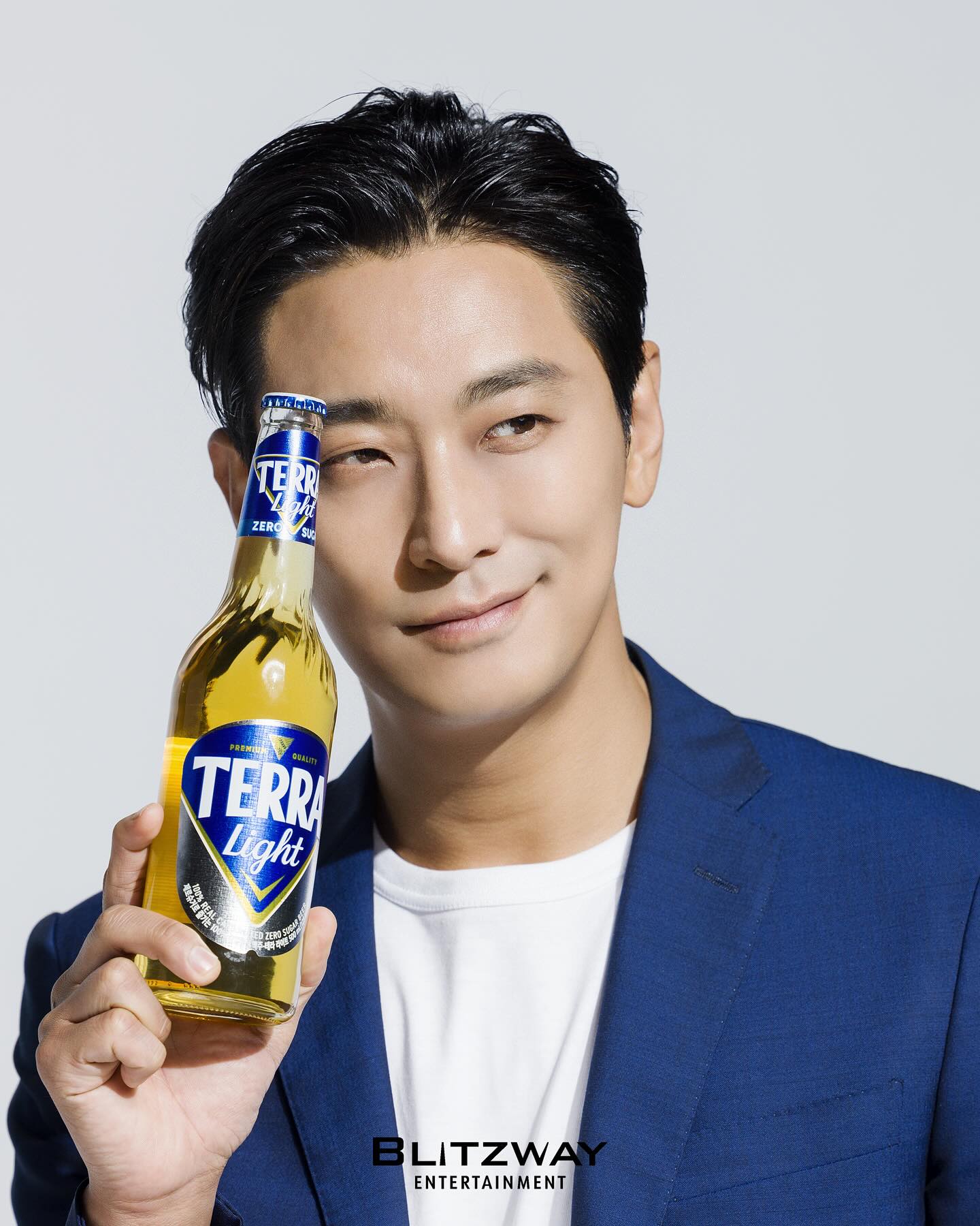 주지훈_테라라이트 광고 촬영 현장 비하인드 컷 11