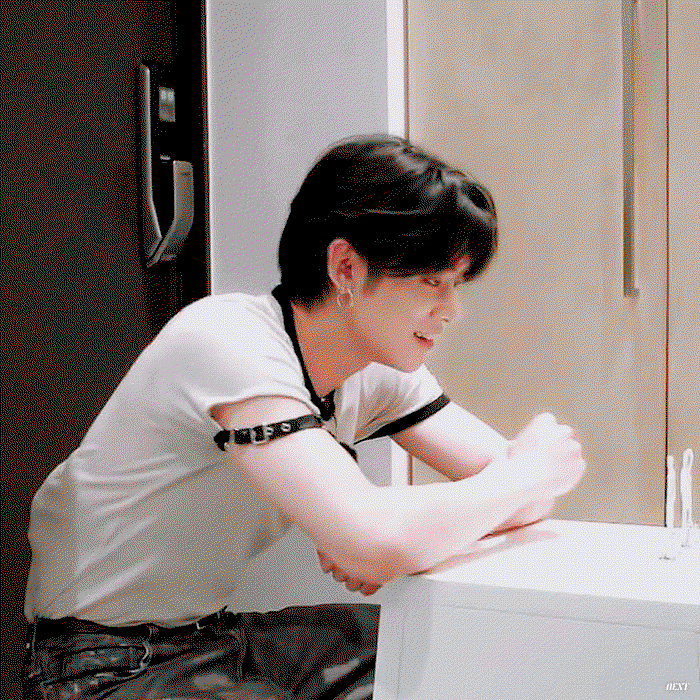 cUDuqY.gif