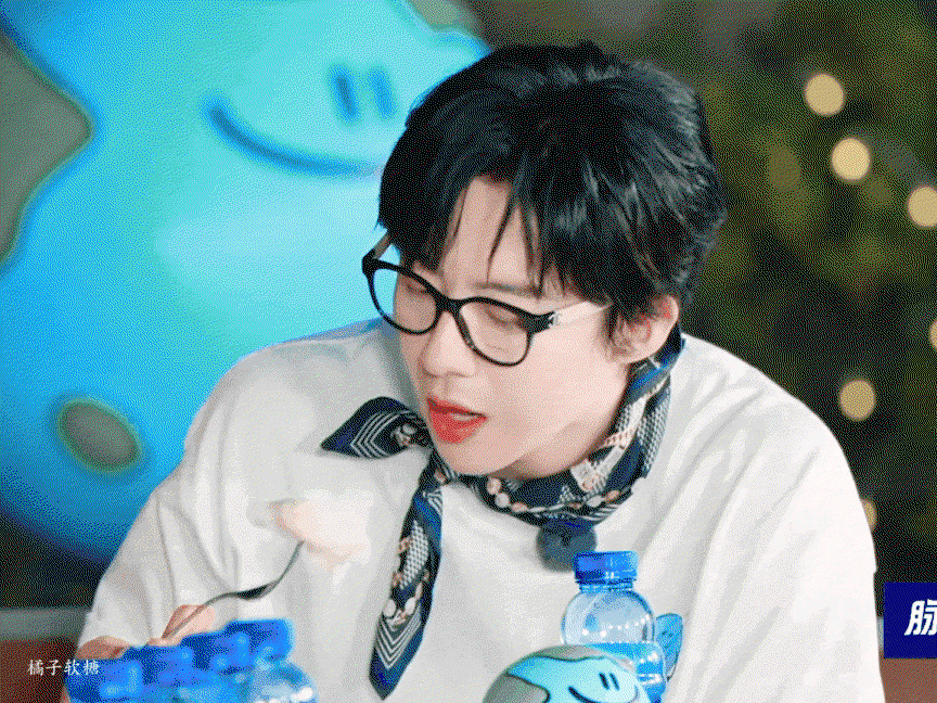 cViUNi.gif