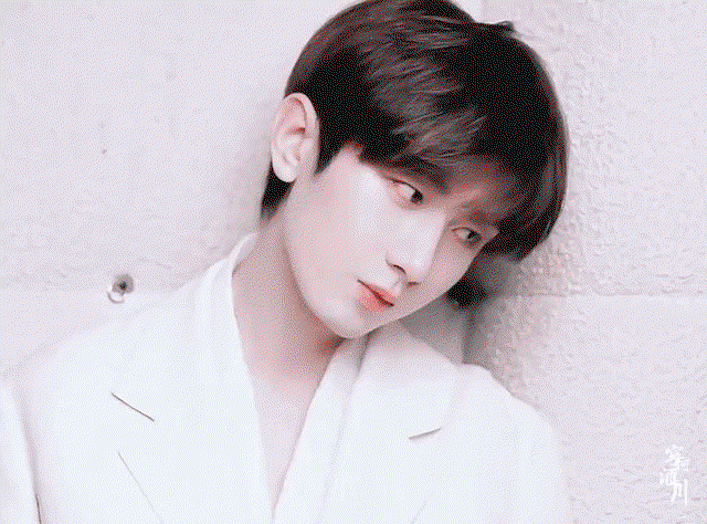 cZZYzi.gif