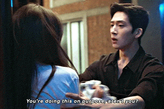 ccuvjL.gif
