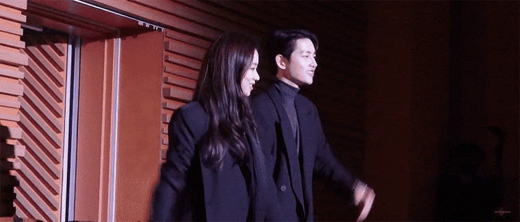 cknbTR.gif