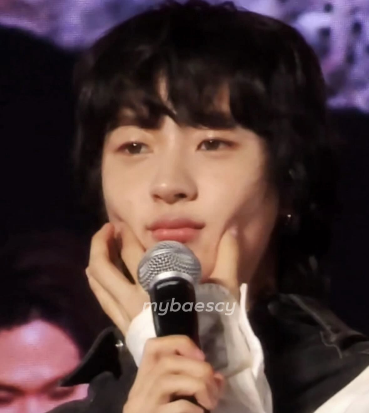 cujJaE