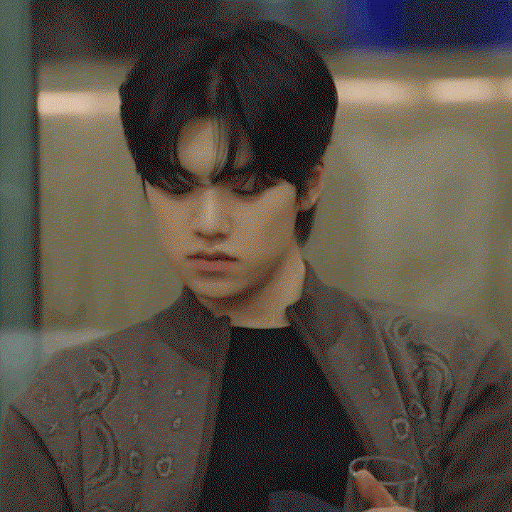 dATYCR.gif