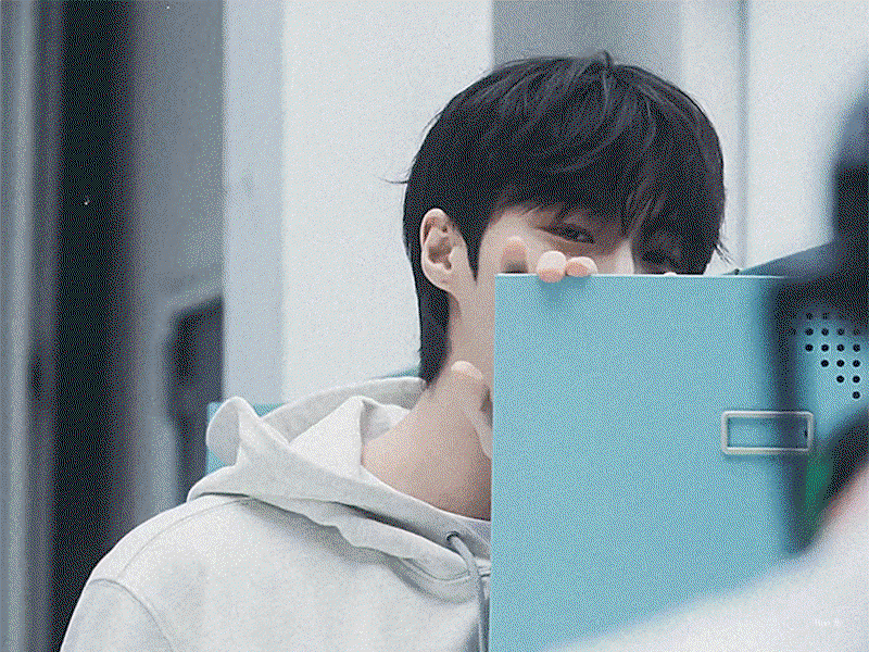 dFAzGh.gif