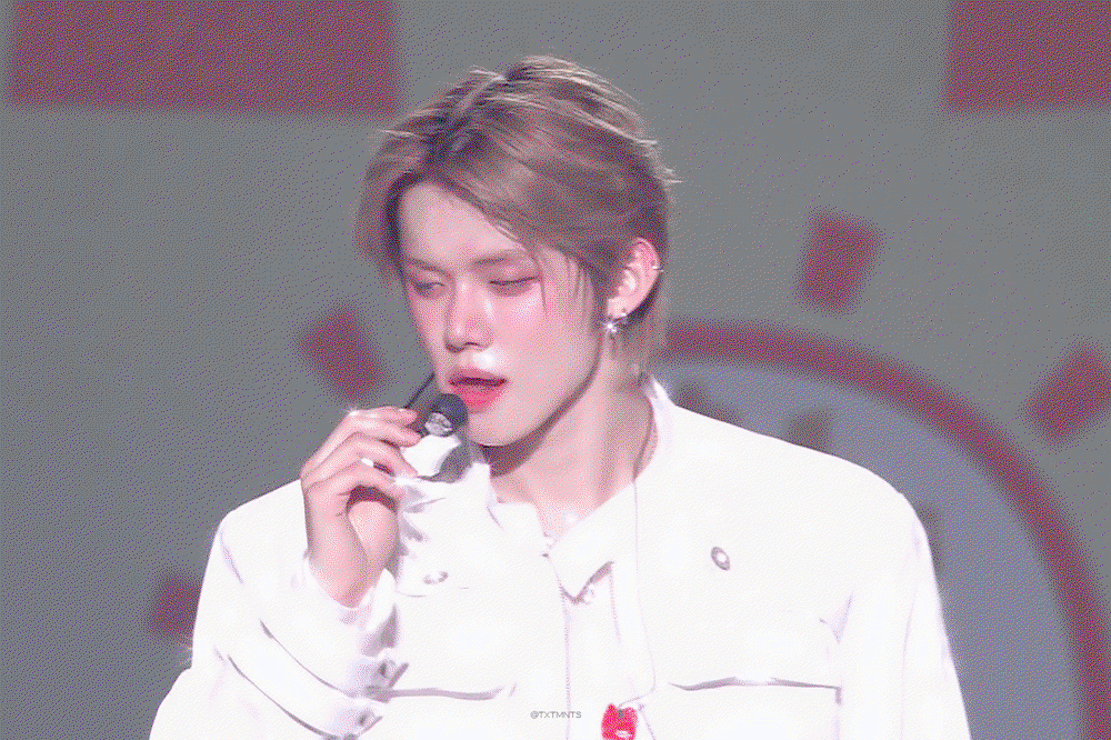 dHULYO.gif